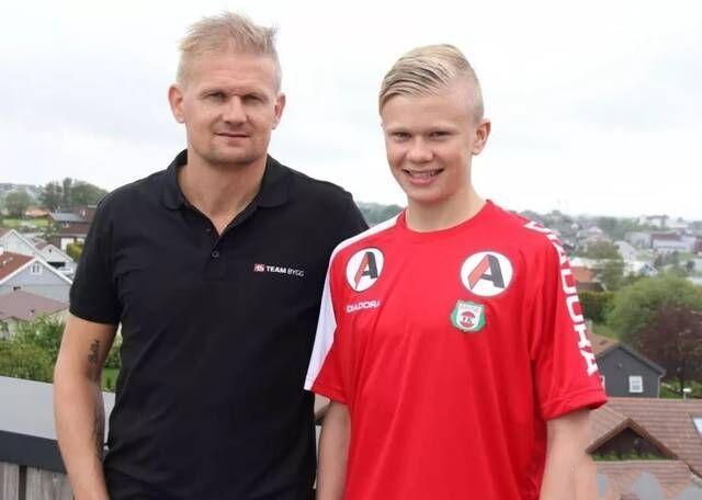 对阵尼斯首开记录，奥巴梅扬解锁职业生涯400球里程碑（奥巴梅扬对尼斯先拔头筹，生涯400球里程碑达成）