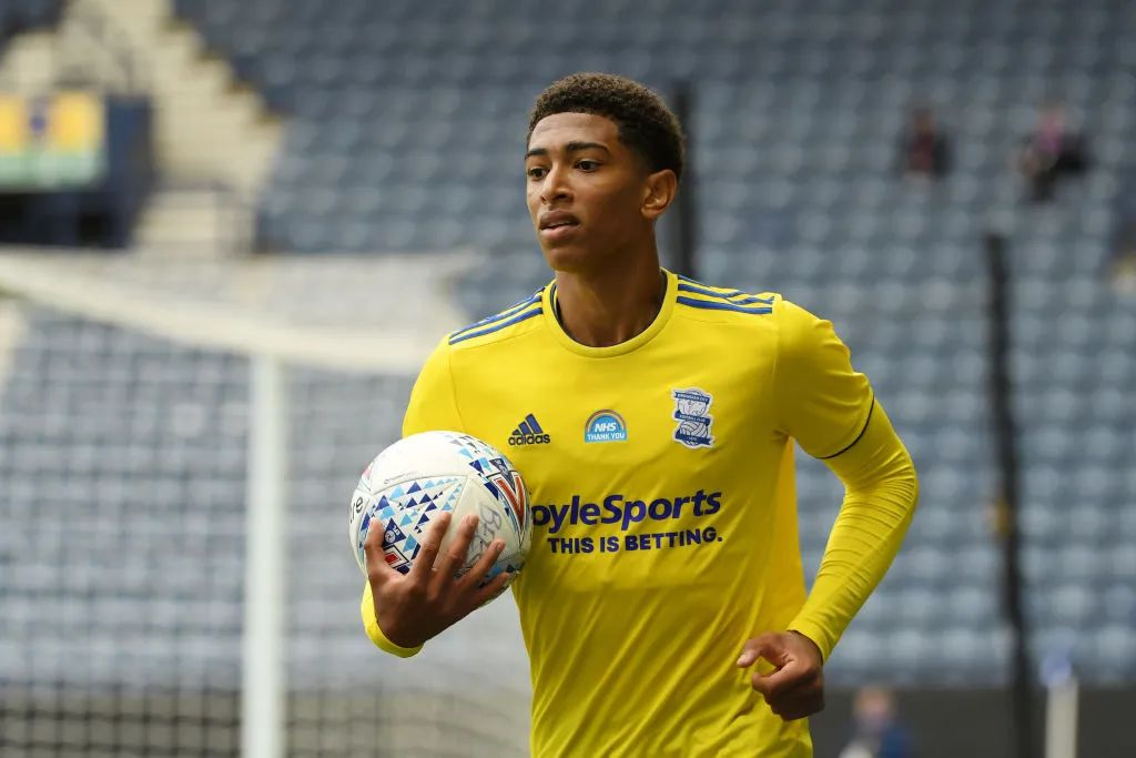 世体：费尔明今日训练后感觉良好，将入选对阵贝蒂斯名单