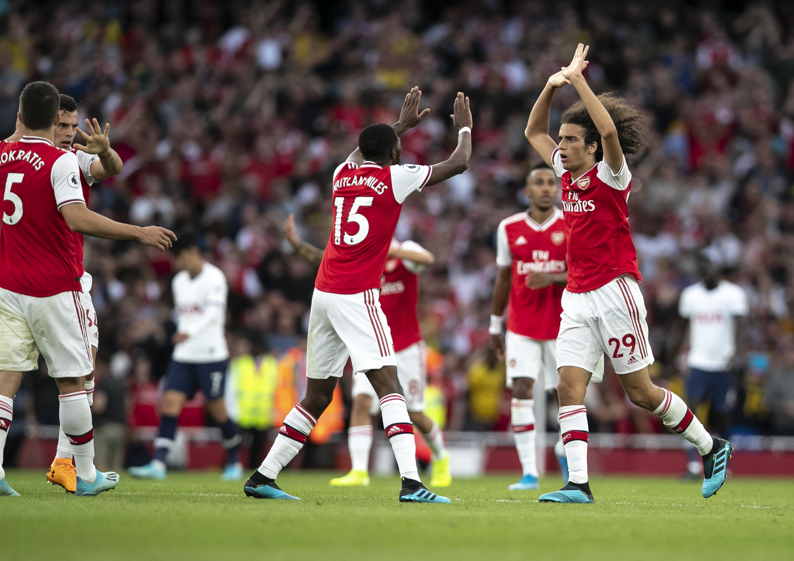 FC26足球庆典队长：金搓姆巴佩领衔，C罗、凯恩、范戴克在列（FC26庆典队长出炉：金搓姆巴佩领衔，C罗、凯恩、范戴克同入选）