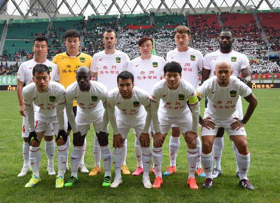 德甲进球榜：拜仁44球领跑！药厂、法兰克福并列第2！（德甲进球榜：拜仁轰44球登顶，勒沃库森与法兰克福并列次席）