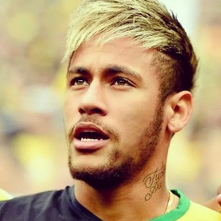 莱切vs都灵：班达、法尔科内首发，切-亚当斯、弗拉希奇出战