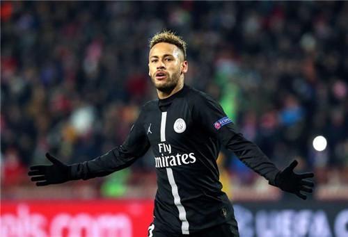 西甲战报：莫雷诺、奥卢瓦塞伊破门，黄潜2-1马略卡（西甲：莫雷诺、奥卢瓦塞伊建功，比利亚雷亚尔2-1小胜马略卡）