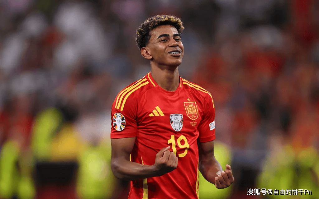 世欧预战报：卡尼凯尼克惊天乌龙，科索沃2-0十人斯洛文尼亚（世预欧战报：卡尼凯尼克致命乌龙，科索沃2-0力克十人斯洛文尼亚）