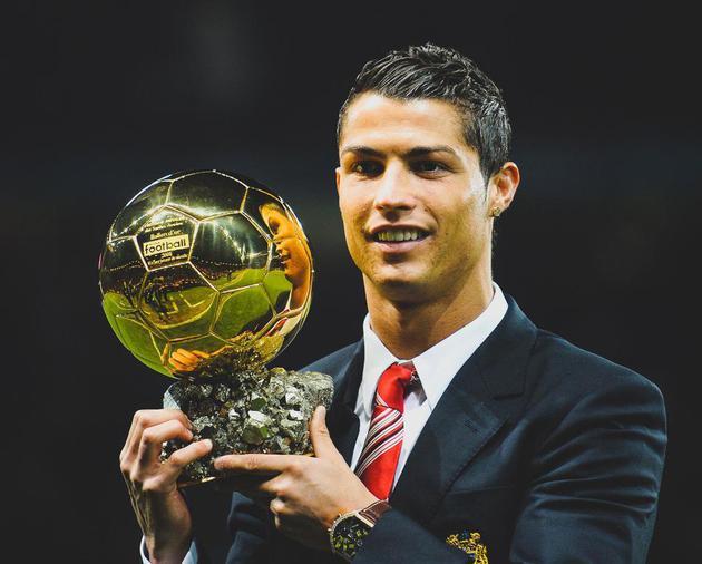 李-迪克逊：萨利巴完成了关键铲断，他是阿森纳晋级的功臣（李-迪克逊：萨利巴奉献关键铲断，阿森纳晋级首功属他）