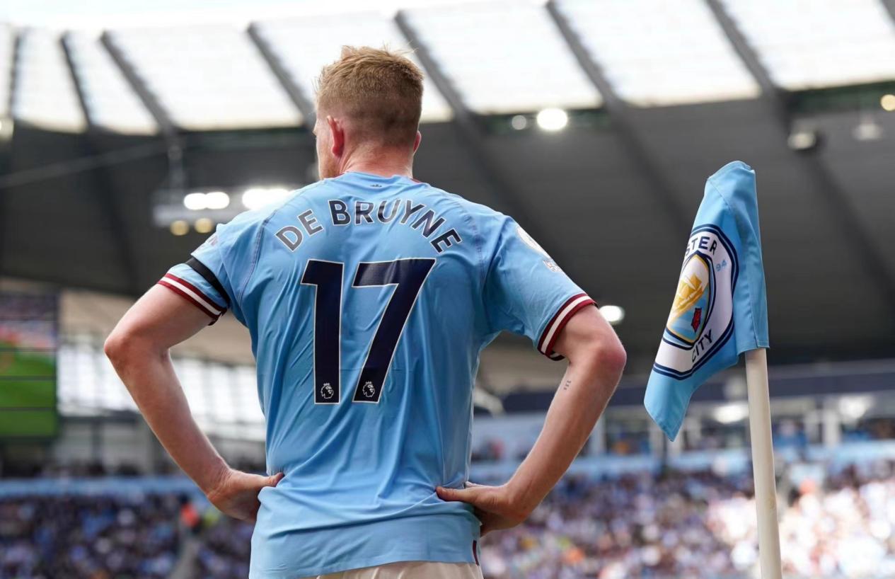 詹卢卡-西蒙尼谈朱利亚诺：父亲总说他是最好的，他前途无量